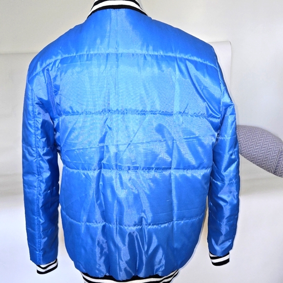 NEVER WORN MENS NYC PUFFER JACKET WITH SUPREME ACROSS THE FRONT. BLUE SIZE L - Picture 3 of 5